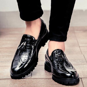 メンズ タッセルローファー クロコダイル型押し 革靴 ビジネスシューズ 厚底 ドレスシューズ フォーマル カジュアル ブラック ワインレッド ホワイト 24cm〜28cm おしゃれ 紳士靴