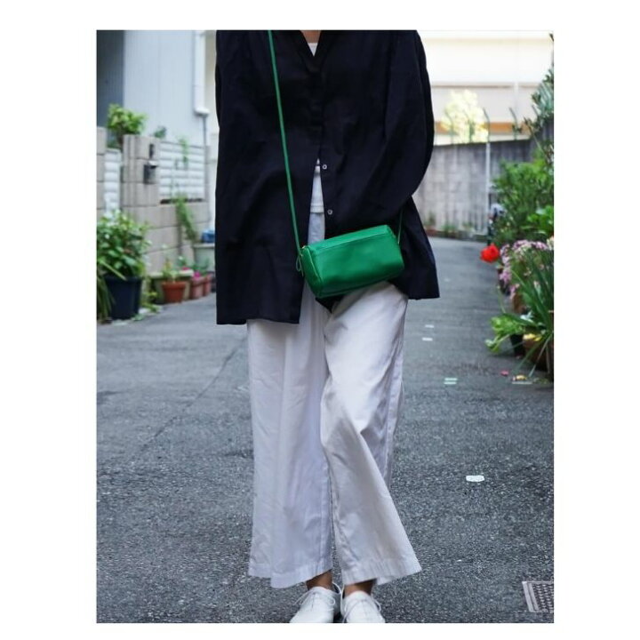 楽天市場】INTRODUCTION イントロダクション レザーポシェット  