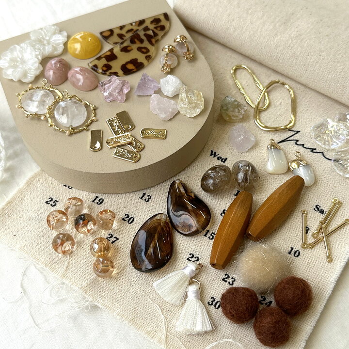 楽天市場】赤字覚悟!!1000円アソートバッグ【1セット】 福袋 2024 赤字  