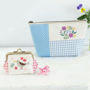 【 ソーイングキット 】 初心者向け アトリエ*ノート 小鳥さんのがま口と小花のポーチ ソーイングセット | 大人 ソーイングキット 裁縫 裁縫セット がま口 ポーチ 小物 小鳥 花柄 チェッ