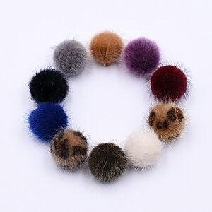 It@[{[`[ 15×17mm `[y10z