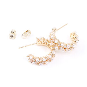 即日発送!高品質デザインピアス Cフープ ジルコニア&パール付き 6×19mm ゴールド(2ヶ)