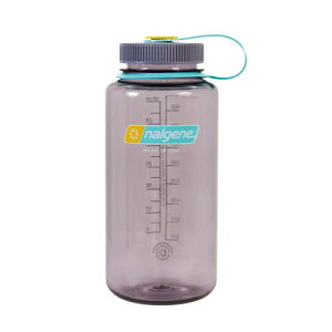 �i���Q���{�g�� NALGEN�L��1.0LTritan Renew �I�E�o�W�[ 916314���x�̍������i���f�ނƍ����C�����ŁA���E���̃o�b�N�p�b�J�[��L�����p�[�Ɉ������i���Q���{�g�� �����y�k�C���E����E������