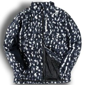 【中古】【新古品・未使用品】OAKLEY オークリー スカル 700フィルパワー ストレッチ切替 スタンドカラー ダウンジャケット ブルゾン ゴルフウェア FOA404242 定2.8万 ブラックプリント M-01 L-02 XL-03▲079▼40221m02