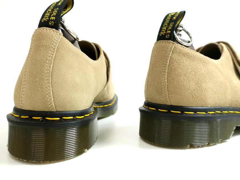 Dr.Martens × Engineered Garments ドクターマーチン エンジニアードガーメンツ 英国製 23911232 EG  VELCRO SHOE 1461 Derby ベルクロストラップ スエードレザー シューズ 革靴 定5.2万 ミルクシェイク 7-01 8-02 