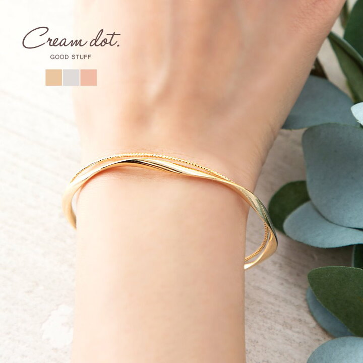 オーデマ ピゲが新素材サンドゴールドを初採用した「ロイヤル オーク フライング トゥールビヨン オープンワーク」を発表 | NEWS |  WatchMediaOnline(ウォッチ・メディア・オンライン) 時計情報サイト レディースサンドゴールドの光沢のあるブレスレット