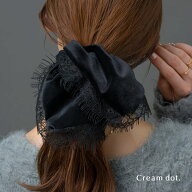 シュシュ スクエアシュシュ ベロア レース ベルベット 光沢感 大きめ ボリューム 存在感 ヘアゴム ヘアア…
