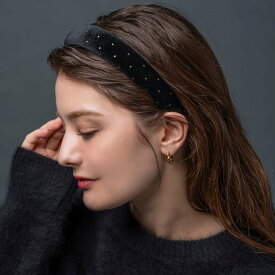 【ゆうパケットOK】 カチューシャ ベロア ベルベット 幅広 3cm パウダースタッズ 水玉 ドット ぷっくり ワイド ヘアアクセサリー ドットスタッズ 大人 レディース ヘアバンド 黒 ブラック ブラウン 秋冬