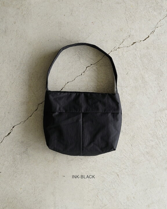 楽天市場】スティルバイハンド STILL BY HAND パデッド クロスボディ 