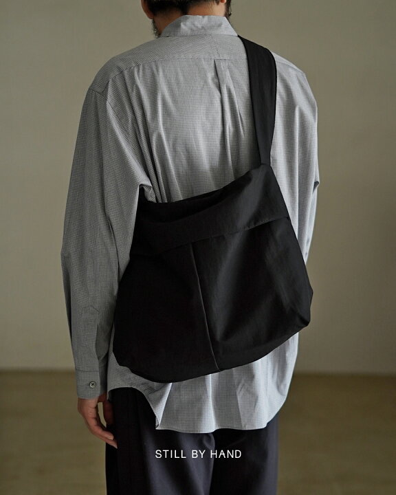 楽天市場】スティルバイハンド STILL BY HAND パデッド クロスボディ 