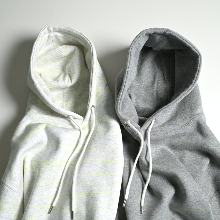 楽天市場】【SALE！60%OFF】モクティ mocT ネオン スクリプト ヘビー 