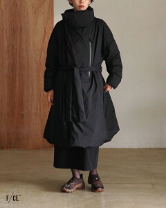 yԌ|Cg15{zGtV[C[ × iK F/CE. × NANGA FT j[X^h O R[g fB[X FT NEW STAND LONG COAT AE^[ _E FNA09252W0002 1020 xp15