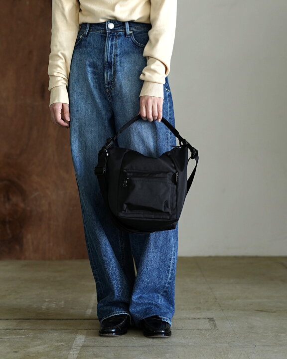 楽天市場】カリ アミアカルヴァ KARRI AMIACALVA RECYCLED CORDURA 