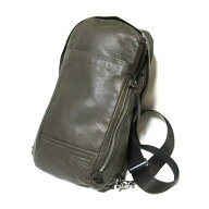 COACH コーチ メンズレザーボディーバッグ (ショルダーバッグ 鞄 革 皮) 138250 【中古】