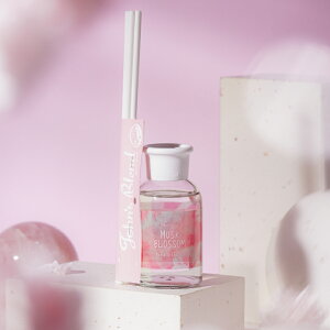 【公式】 ジョンズブレンド リードディフューザー ルームフレグランス ムスクブロッサム 100mL John's Blend 桜 春 季節限定 スティック 置き型 芳香剤 アロマ ホームフレグランス 室内 玄関 部屋