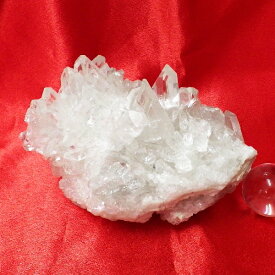 【スタンダードクラス】水晶原石クラスター 大型サイズ（重さ558g 高さ約8cm 横幅約11.5cm 奥行約8.5cm ブラジル産）【台座なし】完全天然石 写真現品販売