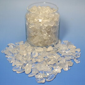 【人工加工をしていない完全天然のブラジル産本水晶】中粒サイズ さざれ水晶（水晶工房レギュラー・5〜30mmサイズ さざれ石）たっぷり1kgパック