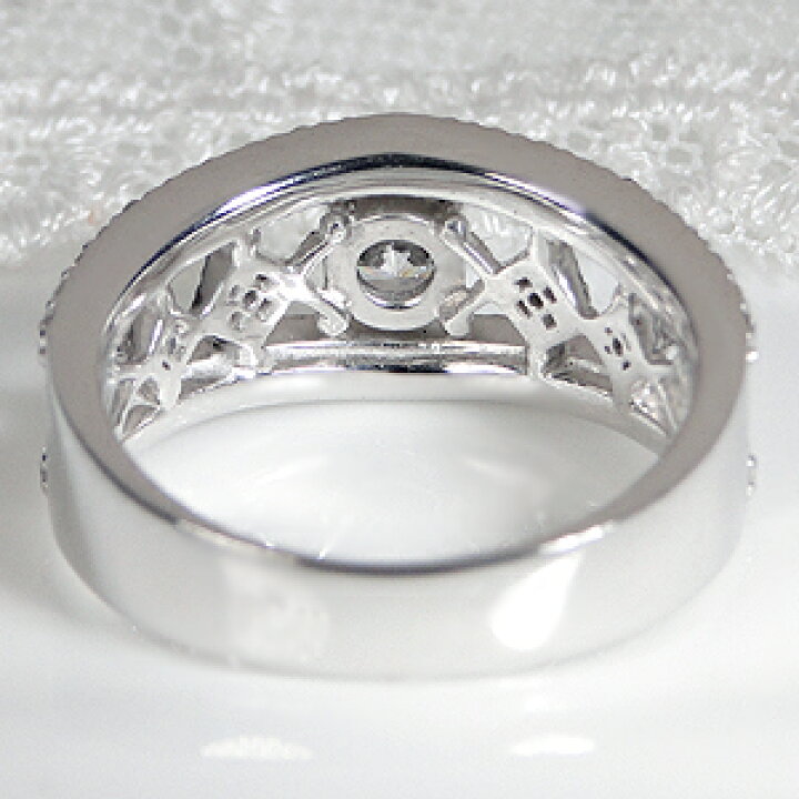 楽天市場】pt900 ゴージャス ダイヤモンド リング【0.76ct】中石0.3ct  
