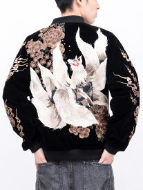 【絡繰魂・粋】“火炎九尾”総刺繍 ベロア素材スカジャン ｜ 和柄 スーベニアジャケット 横須賀ジャンパー アウター 通販 メンズ レディース ユニセックス 秋 秋服 黒 ブラック M L XL LL 2L XXL 3L 人気 おすすめ ブランド 流儀圧搾