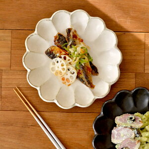 食器 食洗機対応 おしゃれ おしゃれ 食器 インスタ 映え リンカ 七寸皿 白練 黒練 カネコ小兵 クッチーナホーム 和食器 中皿 和食器 大皿 美濃焼 プレート 皿 和モダン 食器 プレート 和食 食