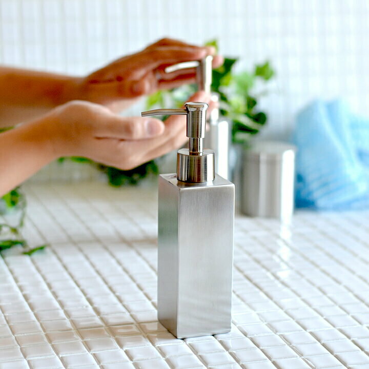 楽天市場 ディスペンサー おしゃれ ソープ ディスペンサー コロン スクエア クッチーナ 送料無料 詰め替えボトル ソープディスペンサー ステンレス Salus セイラス マトリス 雑貨 キッチン雑貨 インテリア Cucina 楽天市場 ディスペンサー おしゃれ ソープ ディスペンサー コロン スクエア クッチーナ 送料無料 詰め替えボトル ソープディスペンサー ステンレス Salus セイラス マトリス 雑貨 キッチン雑貨 インテリア Cucina