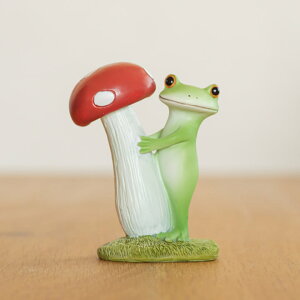 10%OFFクーポン対象 カエル 置物 ミドルきのことカエル Copeau コポークッチーナ カエル 置き物 カエル グッズ 雑貨 コポタロウ きのこ 赤い インテリア おしゃれ かわいい リビング ギフト 贈り
