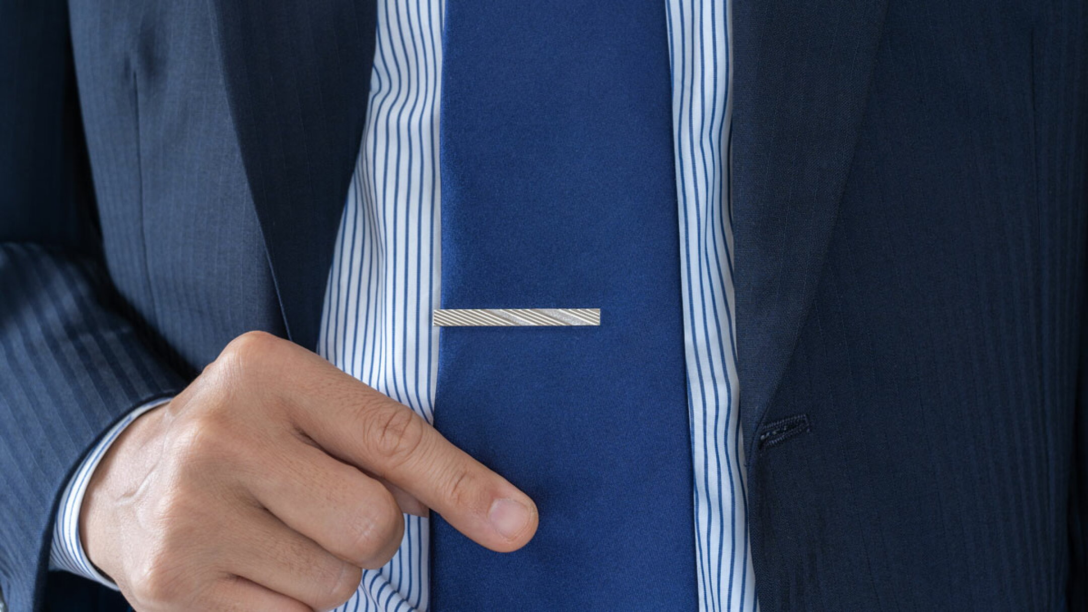 ネクタイピン特集