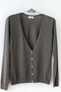 �V���N�J�V�~���E�[���@V�l�b�N�����J�[�f�B�K���@�O���C�b�V���u���E��