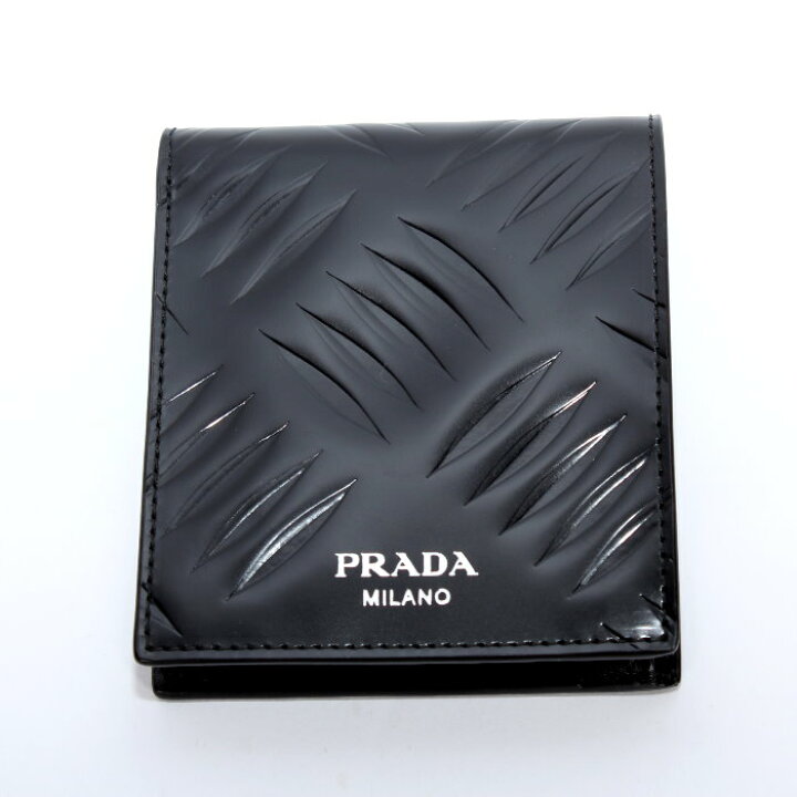 プラダ 二つ折り財布 2MO738 ブラック エナメルレザー 中古 コンパクト  