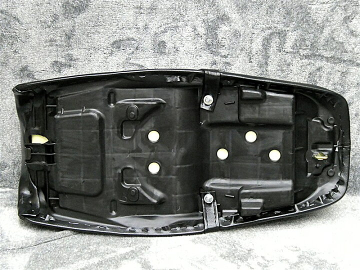 楽天市場】NC39 NC42 E4黒 タックロールシート / CB400SF CB400SB 