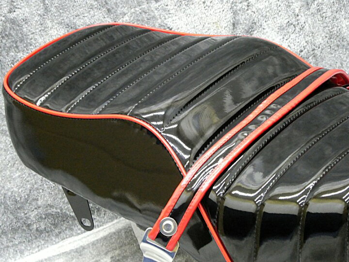 楽天市場】GN125 黒赤エナ タックロールシート / GN125H GN125-2F 