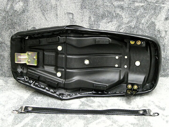 楽天市場】GN125 新ローダウン 黒皮 タックロールシート 