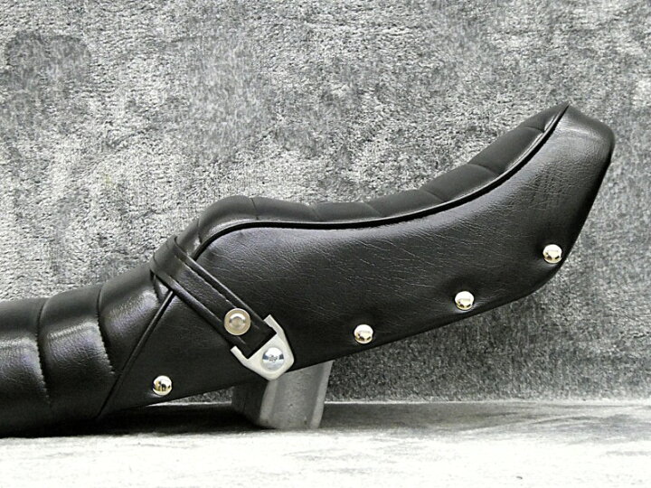 楽天市場】CB750F RC04 鋲打ち 黒皮 タックロールシート/ブラック 