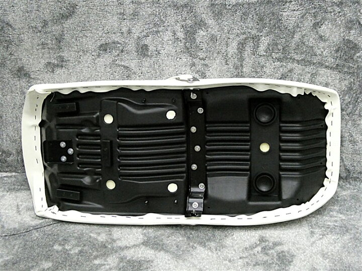 楽天市場】CB750F RC04 純正柄 アンコ抜きシート 型押し 白/ホワイト 