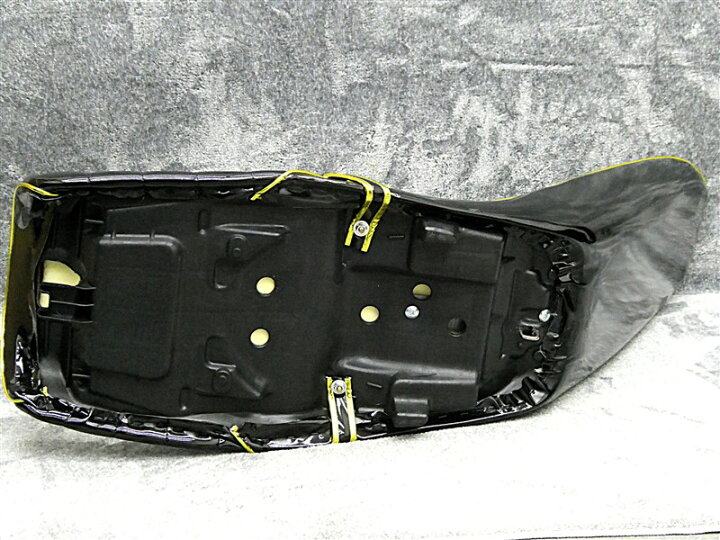 楽天市場】NC39 NC42 黒金エナ 三段シート / CB400SF CB400SB 3段 