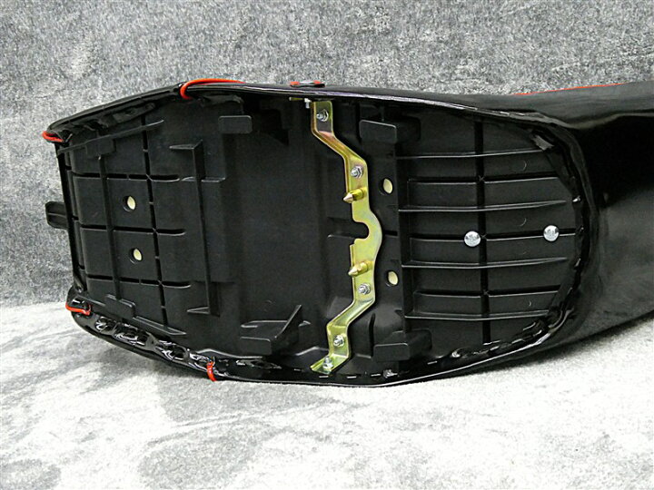 楽天市場】ZRX400 黒赤エナ 三段シート / 補強入り ブラック レッド 