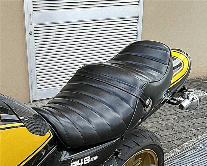 楽天市場】Z900RS 黒皮 鋲打ち タックロールシート/ ZR900アンコ抜き 