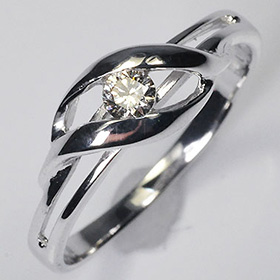 婚約指輪 エンゲージリング ダイヤモンド リング 一粒 K10WG・ダイヤモンド0.1ct（SIクラス・鑑別書カード付） ウェイブソリティアリング 【 婚約指輪 】【 プロポーズリング 】