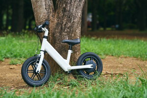 電動キックバイク『FirstRider』〜早くから電動モビリティを体験