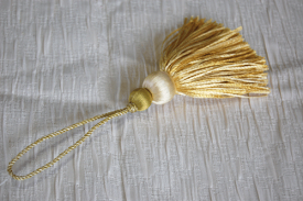 IOKO　キータッセル【フランス製】イエロー光沢感がステキ！ストラップ・キーホルダーにも。【RCPdec18】