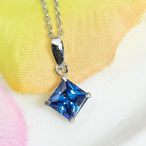 K18 K18YG K18PG K14WG (�l�H��) �L���[�r�b�N�W���R�j�A �����h���u���[�J���[ 5�~�� �X�N�G�A �y���_���g�g�b�v