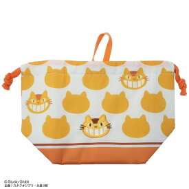 ネコバス お弁当袋 マチ付き巾着 となりのトトロ トトロ ジブリ ランチバッグ 猫 かわいい 可愛い 総柄 グッズ 用品 入学 入園 準備 幼稚園 保育園 小学校 キッズ 大人 子供 アルミ 遠足 ランチ 映画 キャラクターグッズ 雑貨 ギフト 全国一律 送料無料 追跡付きメール便