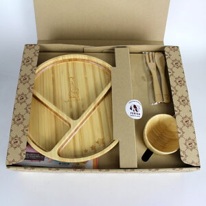 FUNFAM L̃\tB[ v~AZbg H HZbg oYj { |