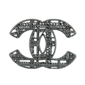 【極美品】CHANEL ブローチ ココマーク メタル シルバー ブランド小物 シャネル 6371275m【中古】