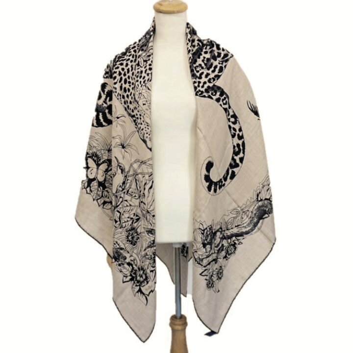 エルメスカシシルジャングルラブ 築い 