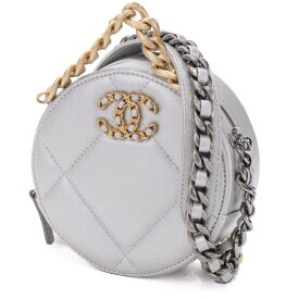 【美品】 シャネル CHANEL 19 　ラウンド　チェーンショルダー　レディースバッグ　クラッチバッグ　2Way　キルティング　ステッチ　ココマーク　AP0945　2021年　ラムスキン　シルバーグレー　　4073323J 【中古】