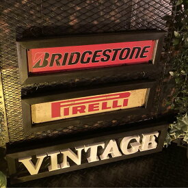 2枚組｢BRDGESTON＆PIRELLI｣!! メタル製アートパネル(額入り)!! 男前インテリア アメリカンビンテージ カフェインテリア インダストリアル ティンプレート 店舗什器 店舗装飾 ハーレーダビットソン ROUTE66 ダンロップ メタルプレート GARAGE BRDGESTON DandyLifeSpace