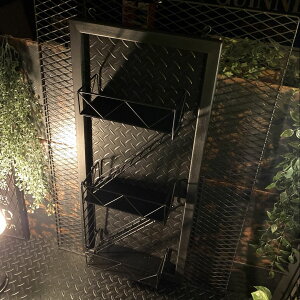 FIRE ESCAPE ART IIACAEH[VFtA[gpl ubNX^C jOCeA AJre[W JtFCeA C_XgACeA zǃCeA 