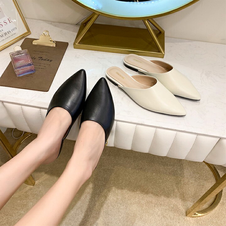 楽天市場 ミュール サンダル パンプス レディース 黒 フラット 春夏 ブラック ベージュ 23cm 24cm 25cm シンプル ポインテッドトゥ 美脚 スムース きれいめ オフィス カジュアル 楽ちん 歩きやすい ぺたんこ ポインテッドトゥバブーシュサンダル ダークエンジェル