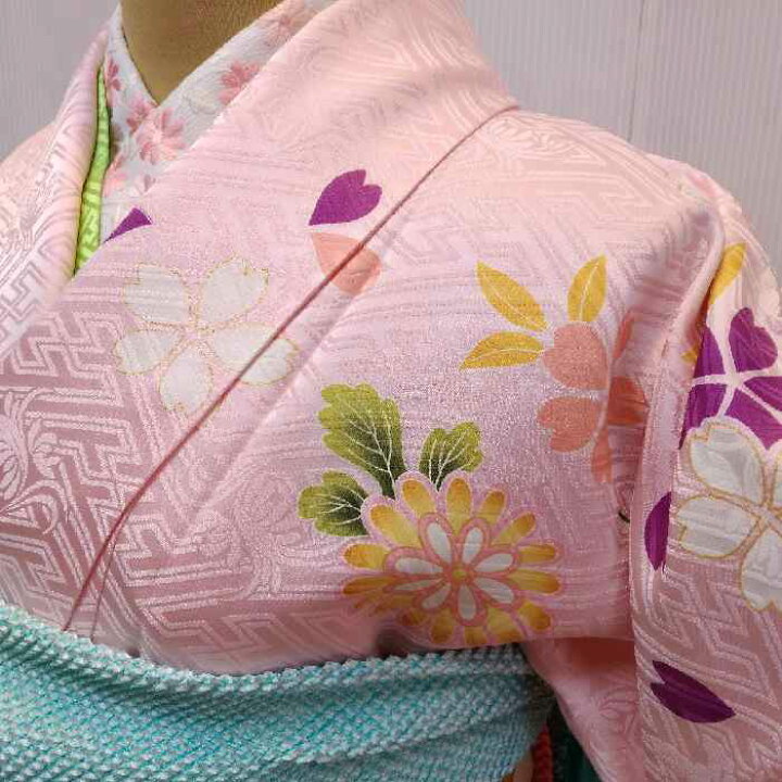 楽天市場】【送料無料】振袖 正絹 ピンク地古典花文様 お仕立て上がり 